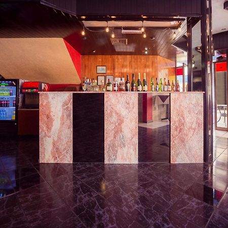 Hotel La Silla Монтерей Екстериор снимка
