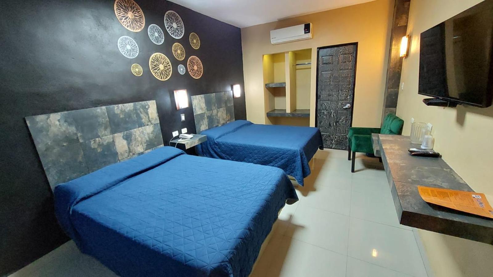 Hotel La Silla Монтерей Екстериор снимка