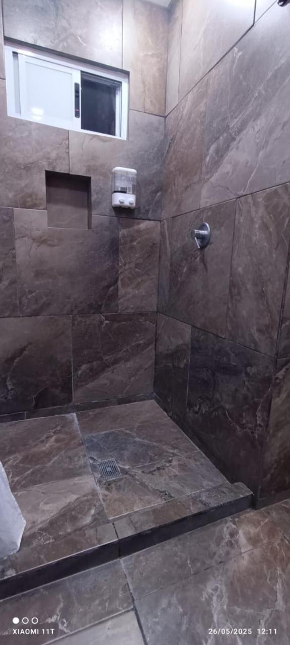Hotel La Silla Монтерей Екстериор снимка