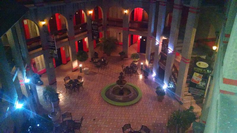 Hotel La Silla Монтерей Екстериор снимка